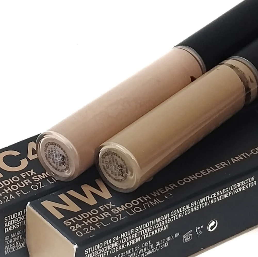 MAC STUDIO FIX Concealer 24-Hour Smooth Wear NW30• new‎ in Box